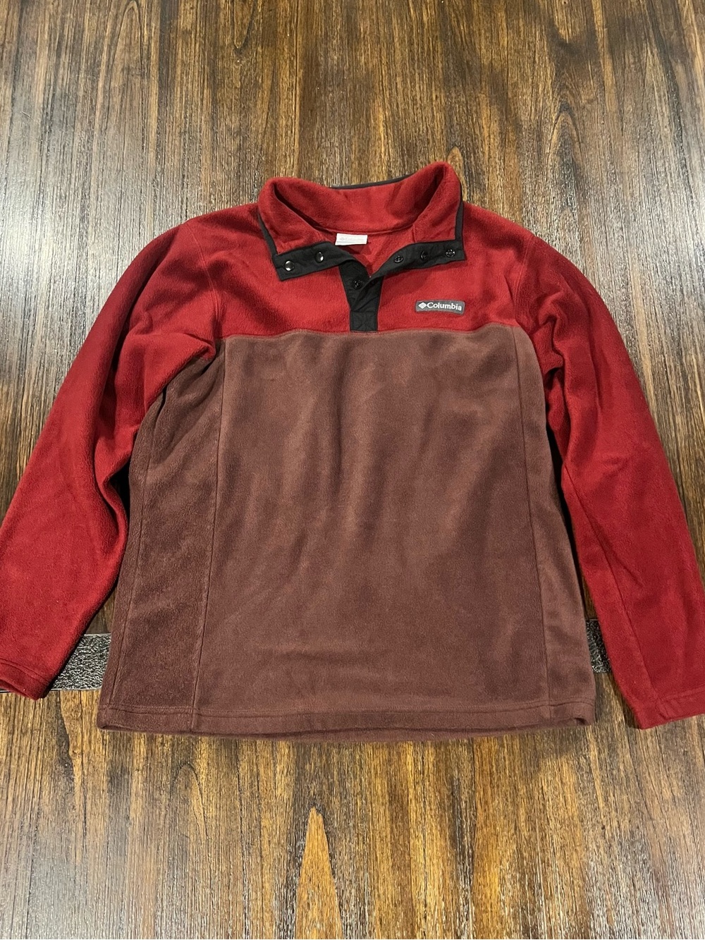 Columbia sweater